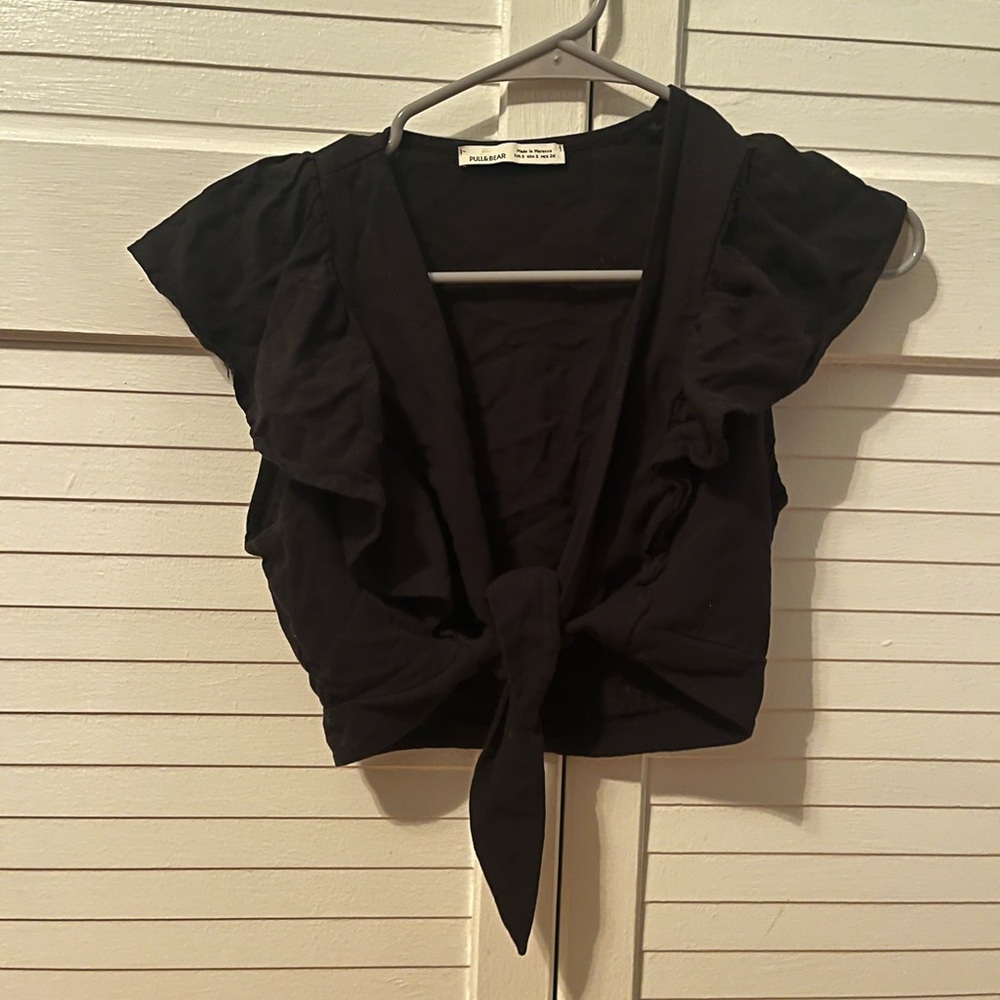 Pull&Bear Black Ruffled Tie-Front Top